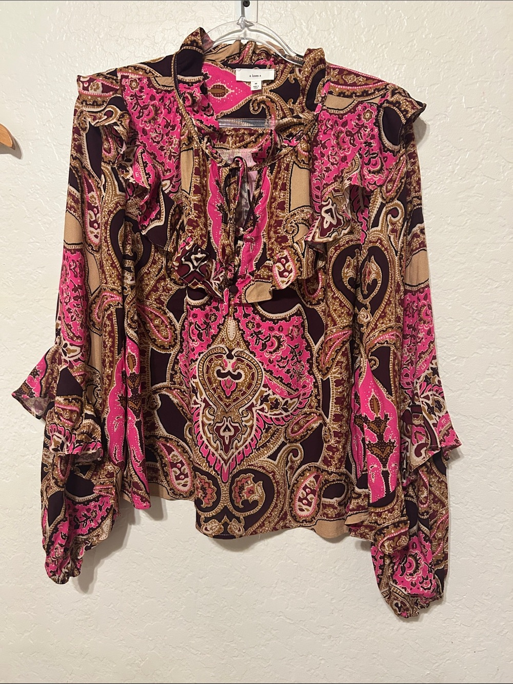 🧩a loves a Pink Paisley Long-Sleeve Blouse size M GUC - Picture 4 of 13